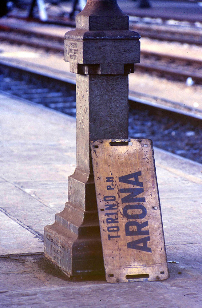 Alla stazione di Arona