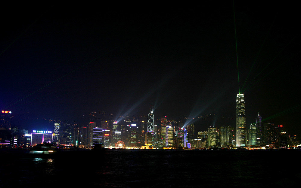 Allabendliche Laser Show in Hongkong