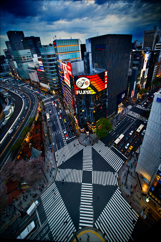 Alle-Gehen-Kreuzung, Ginza, Tokyo