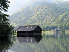 Alle meine Hütten schwimmen auf dem See