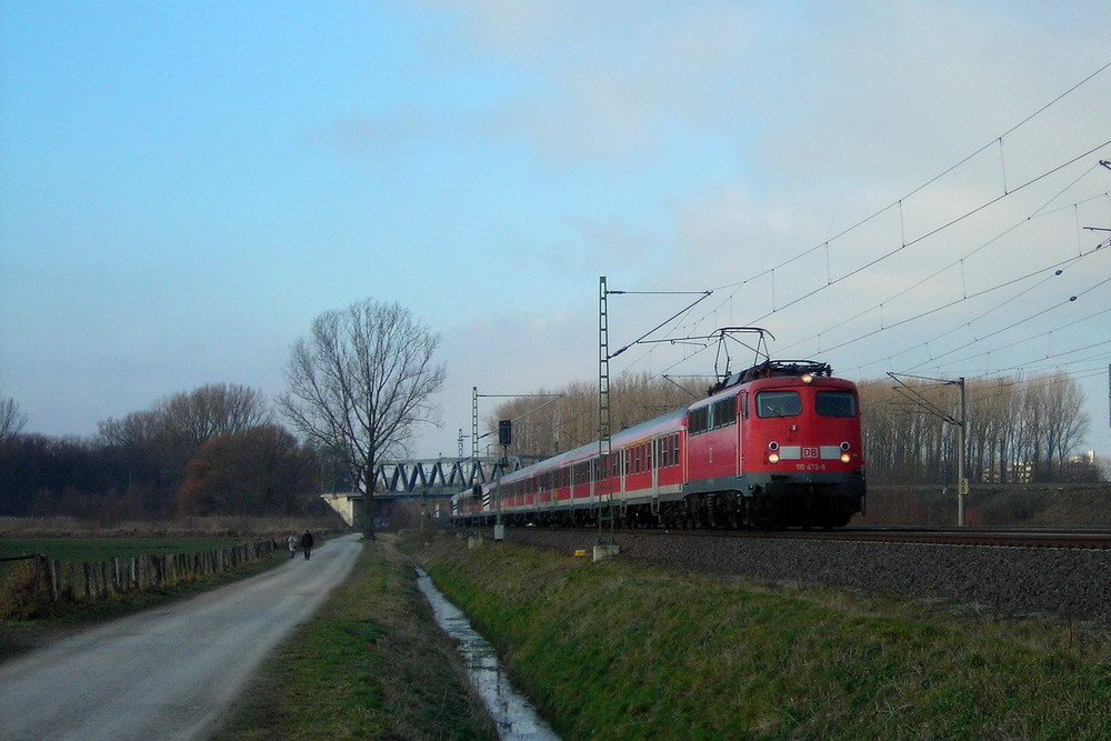 "Alle nach Halle"