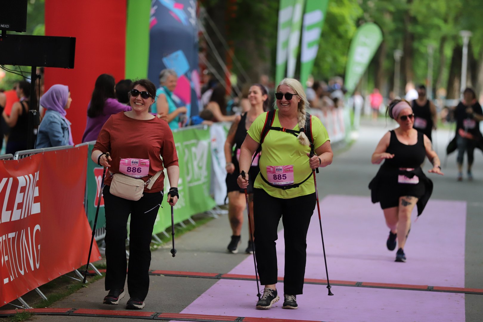 Alle sind Siegerinnen beim Frauenlauf 2024 in Graz