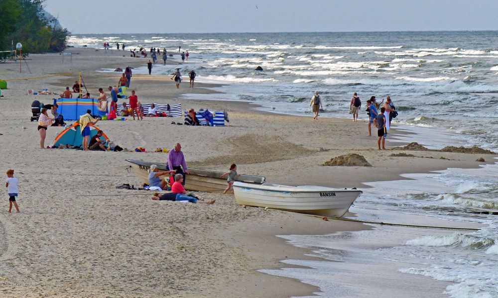 Alle zieht es an den Strand .  .  .