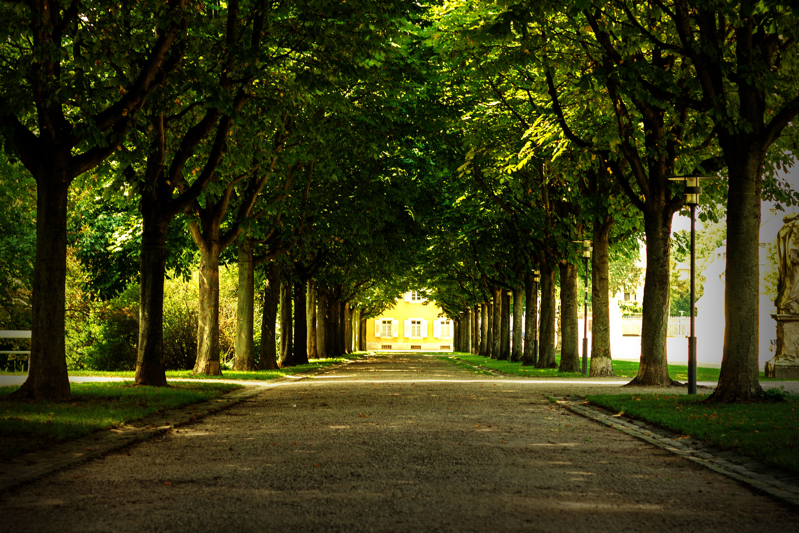 Allee in Schloß Bruchsal