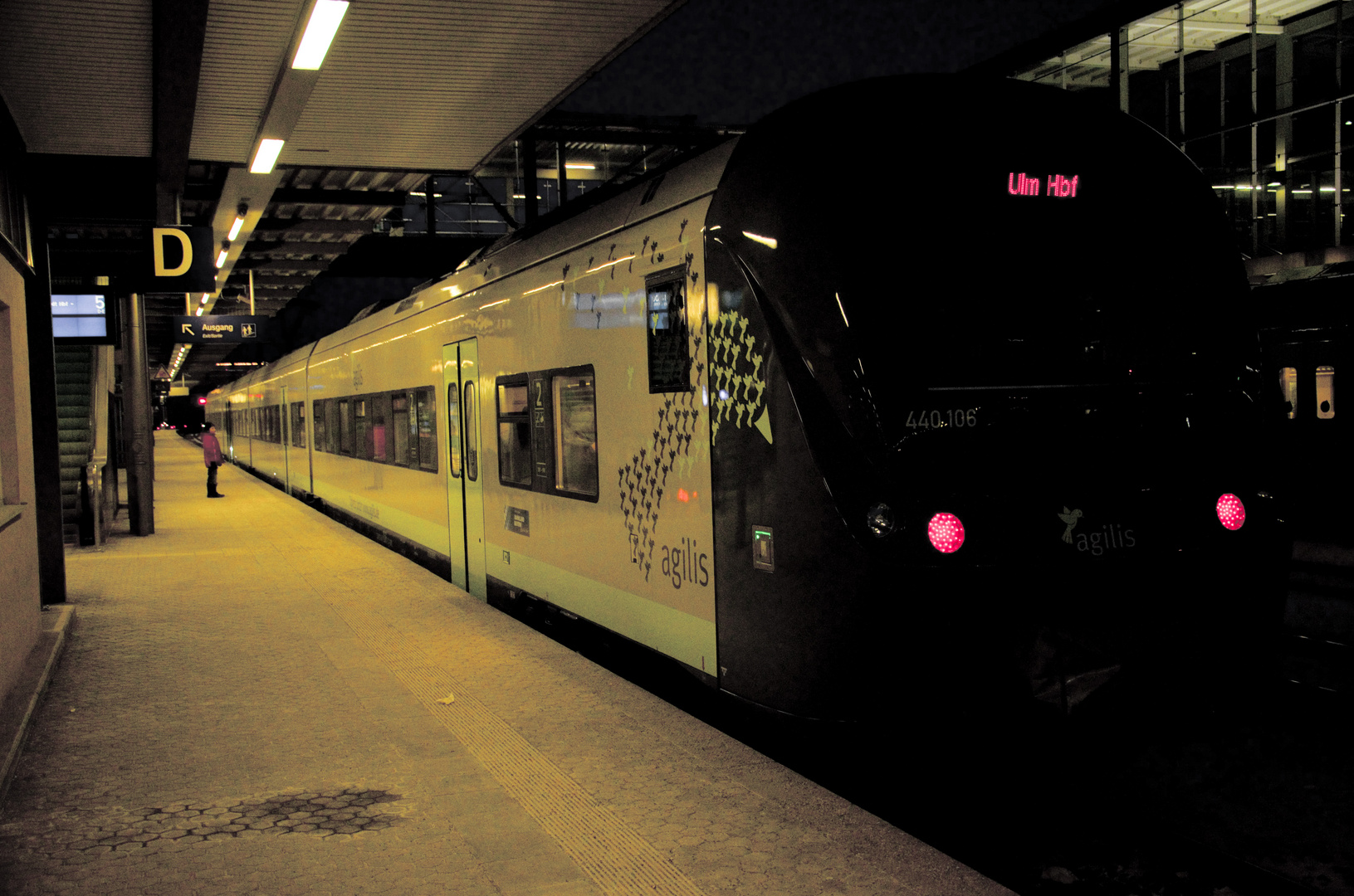 Allein gelassen am Bahnsteig