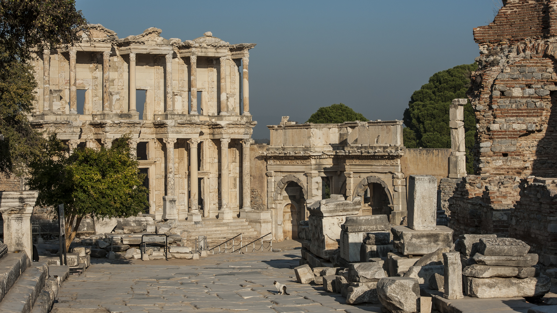 Alleine in Ephesos