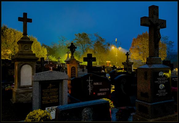 Allerheiligen auf dem Friedhof