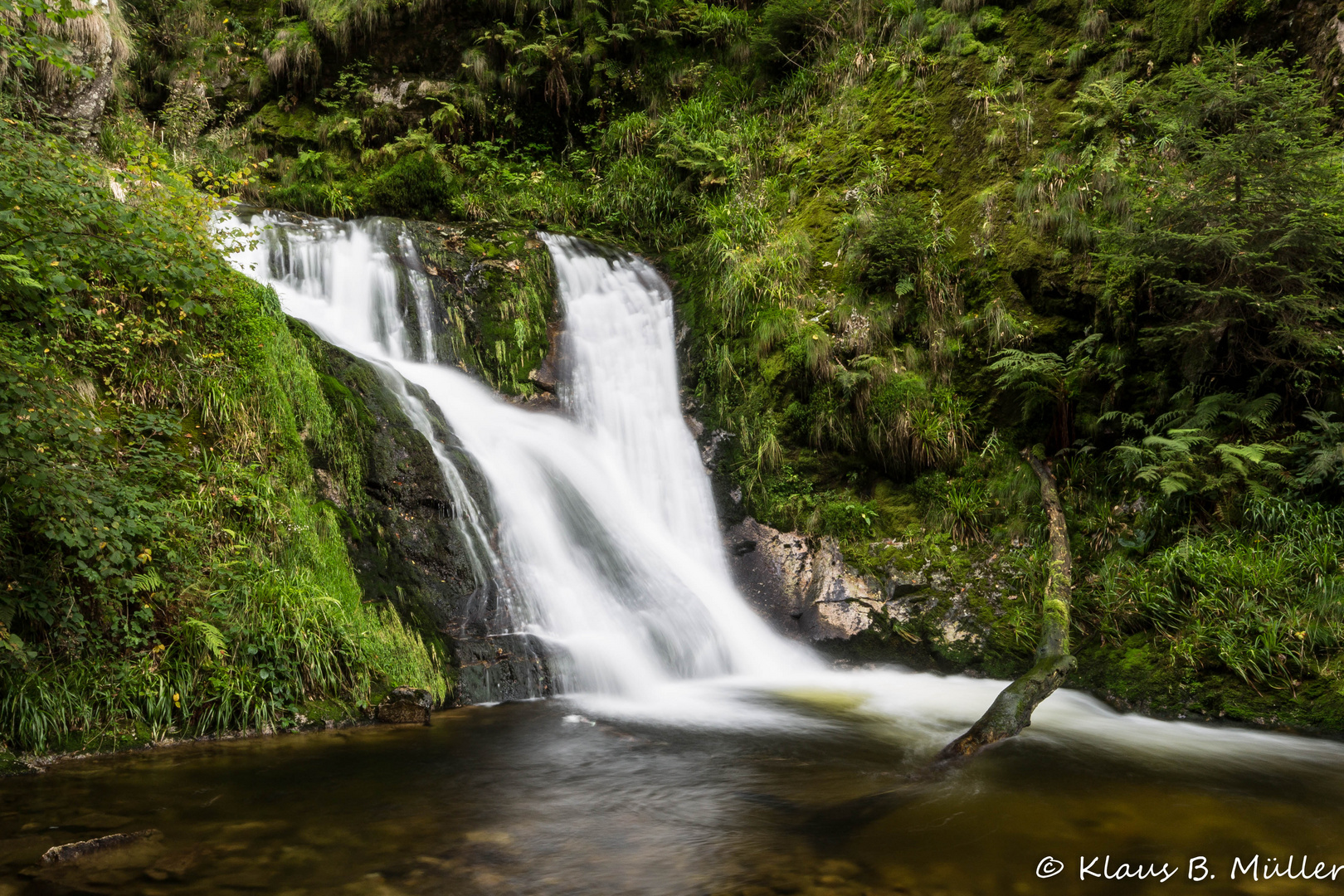 Allerheiligen Wasserfälle - Wild rauschender Wasserfall