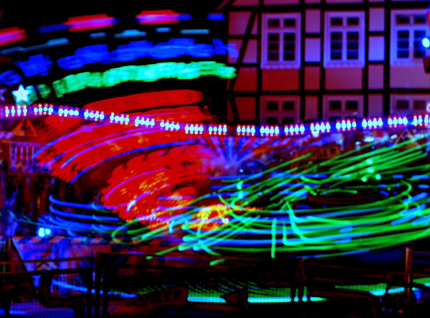 Allerheiligenkirmes Soest 2011 High Impress in action