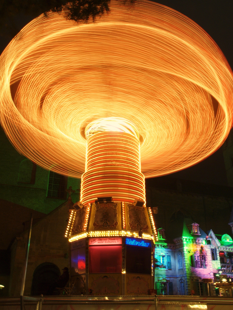 Allerheiligenkirmes Soest 2011 Wellenflug in Aktion