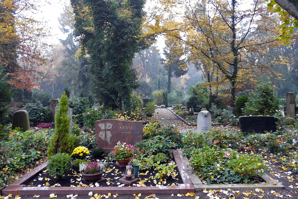 Allerheililgen auf dem Hauptfriedhof Neuss