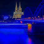 Alle(s) blau - nur der Dom nicht :-)