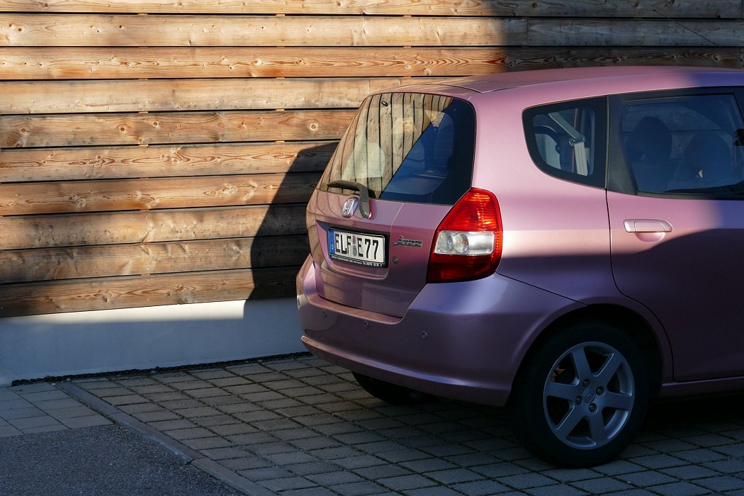 Alles gut, Pink Houses