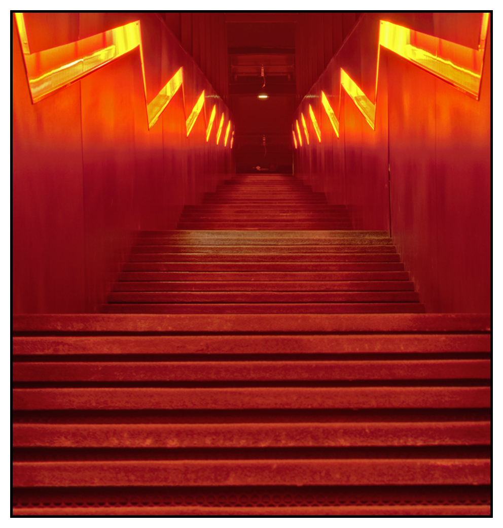 Alles wieder anders - Treppe zum Ruhrmuseum