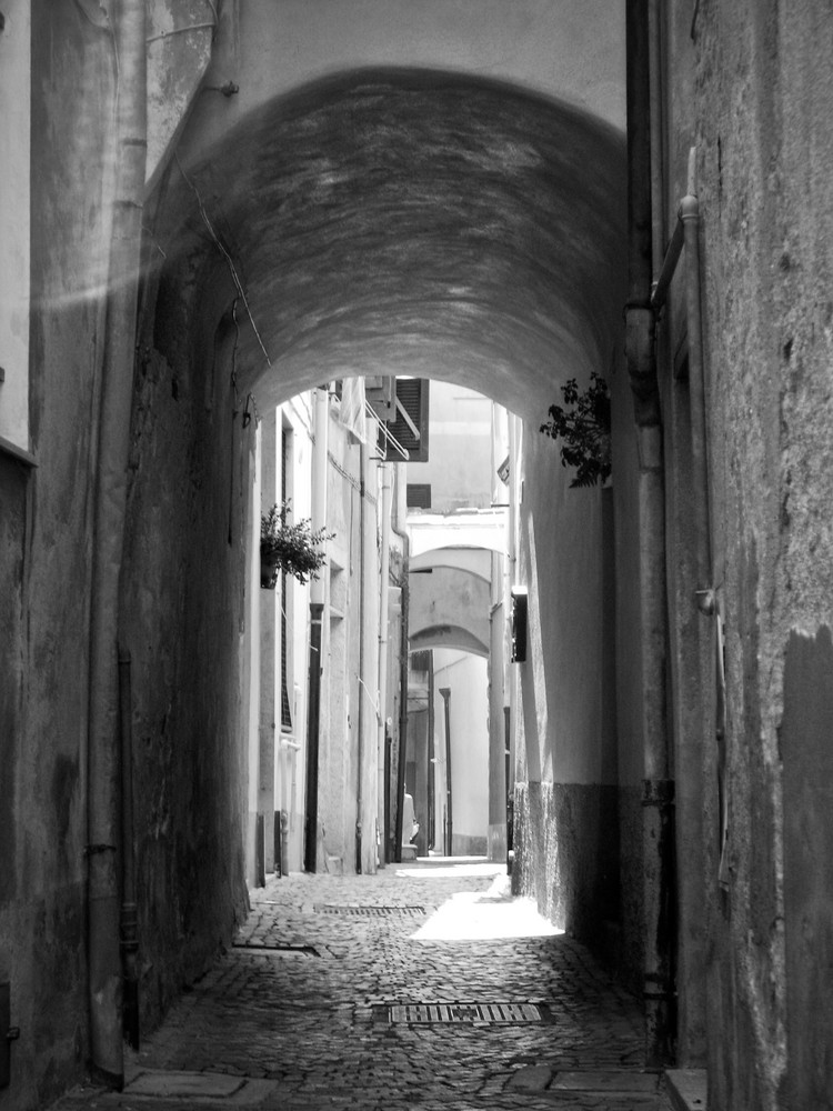 Alleyway in Noli (Italy)