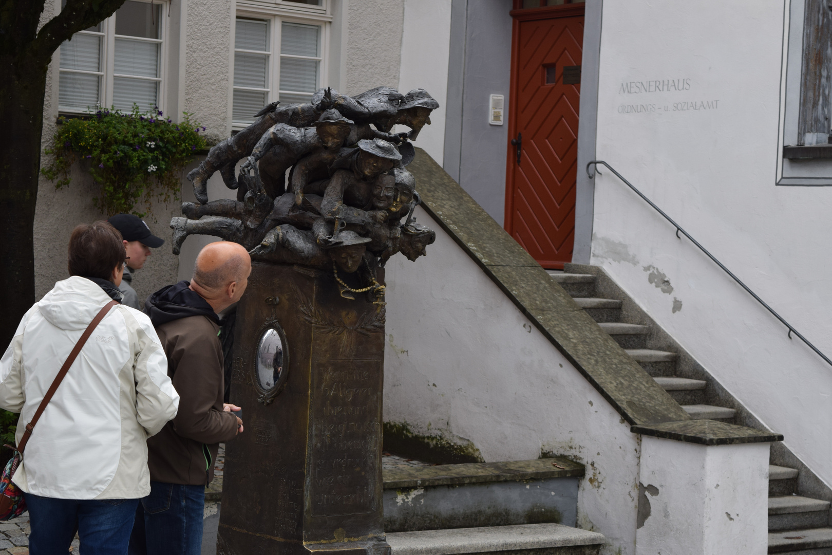 Allgäuer, der oberste ist so "verdruckt" wie der unterste