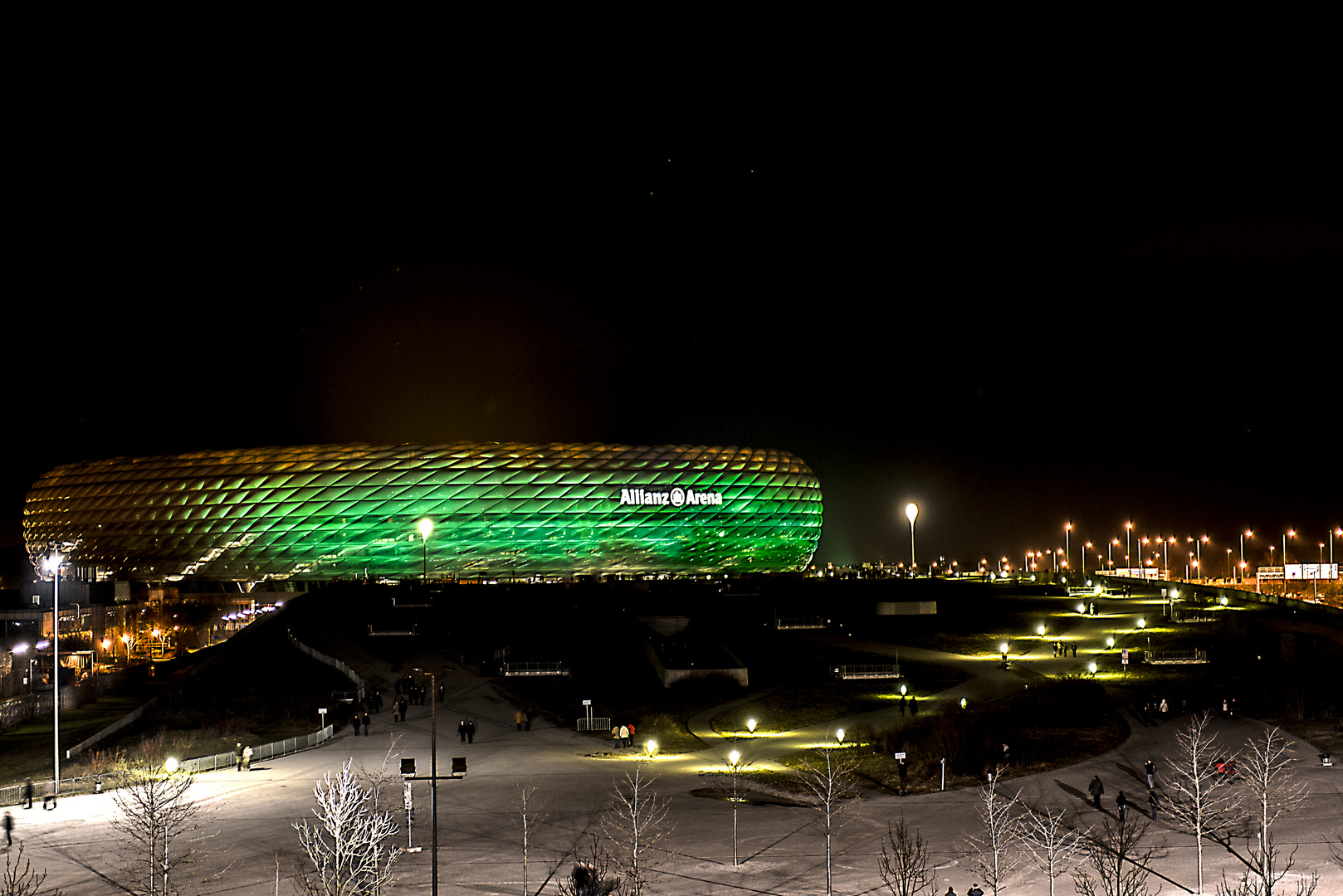 Allianz Arena grün 1