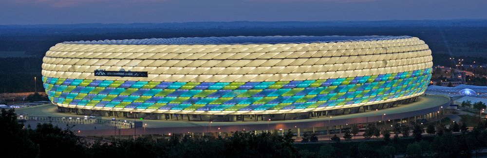 Allianz Arena im UEFA-Look