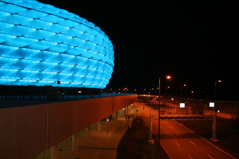 Allianz Arena in blau,