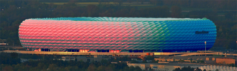 Allianz Arena in Farbe