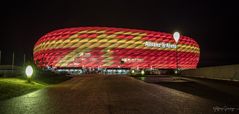 Allianz Arena mit Schleife