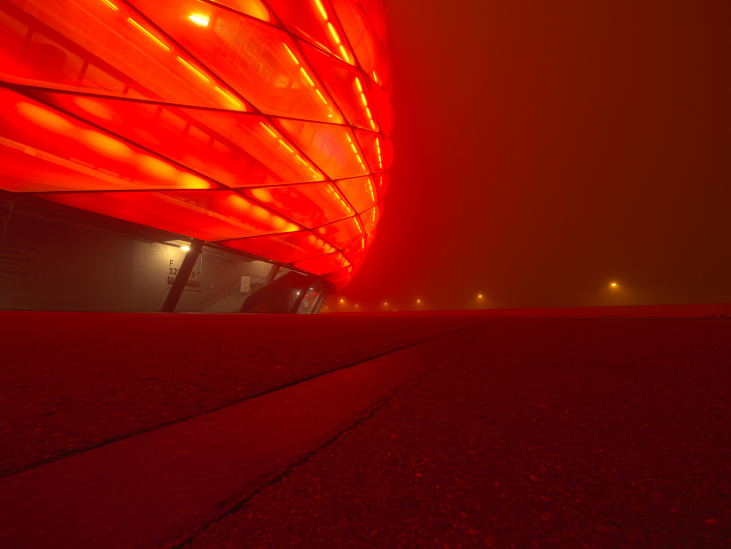 Allianz-Arena von unten für die "Bayern"