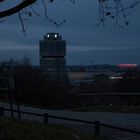 Allianzarena (in rot)  beim Sonnenuntergang vom Olympiaberg aus....