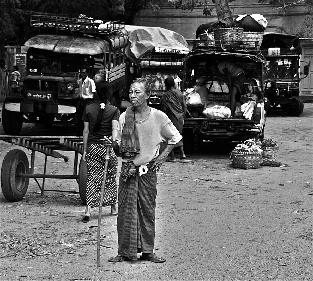 alltag, old bagan, burma 2011