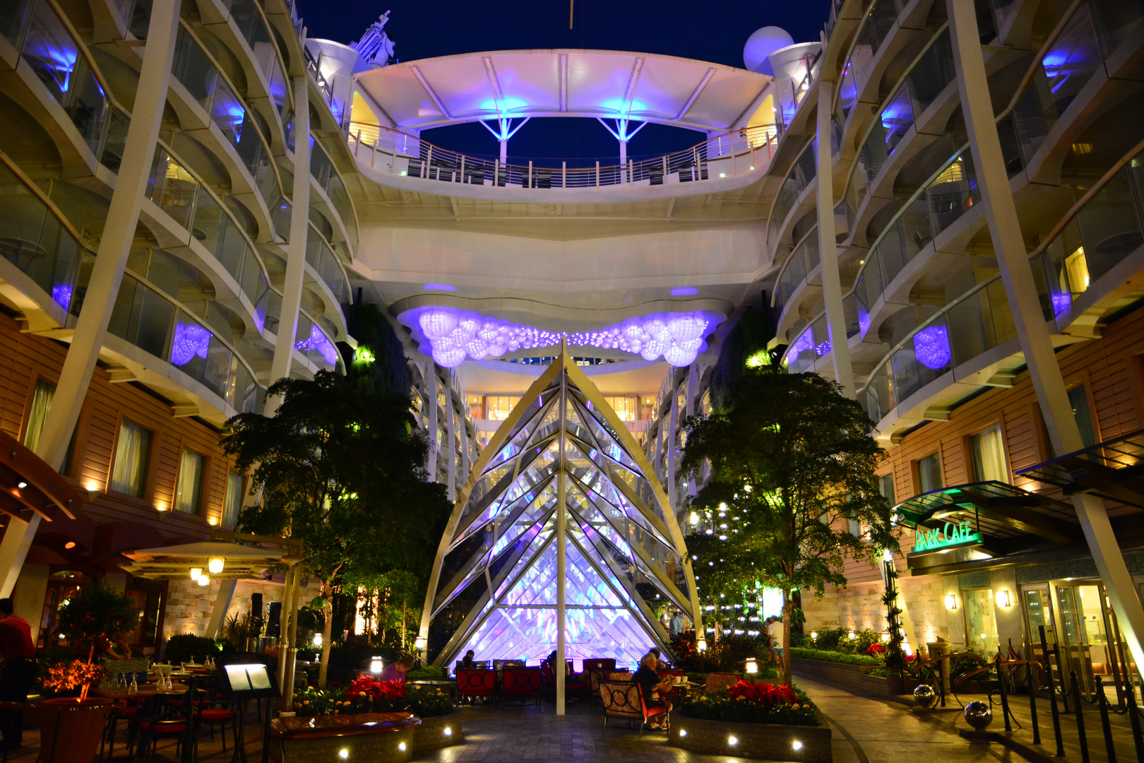 Allure of the Seas .