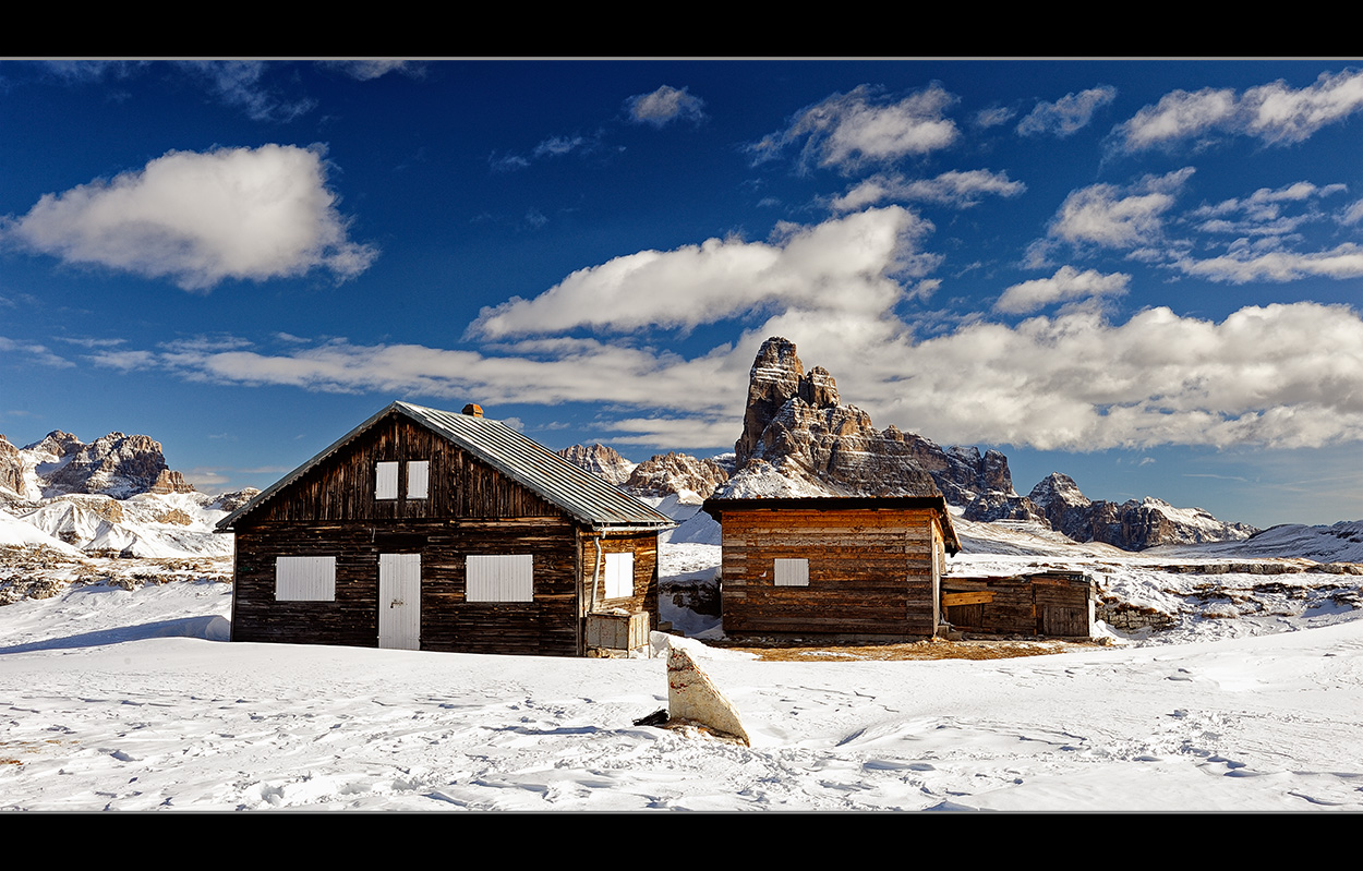 Alm Hütte am Monte Piana