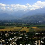 Almaty (früher Alma-Ata), Kasachstan - aus einem Flugzeug geknipst