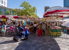 Almere - Stadhuisplein - 01