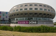 Almere - Veluwezoom - Fashion Dome - 02