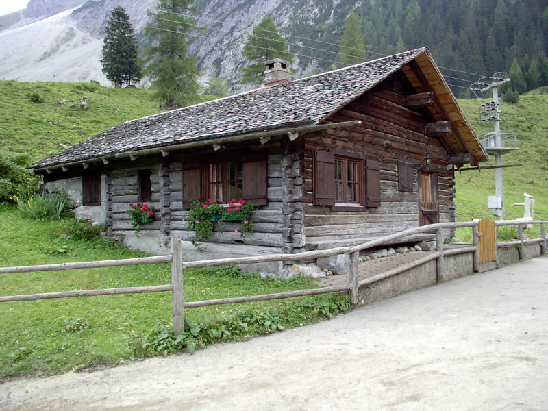 Almhütte