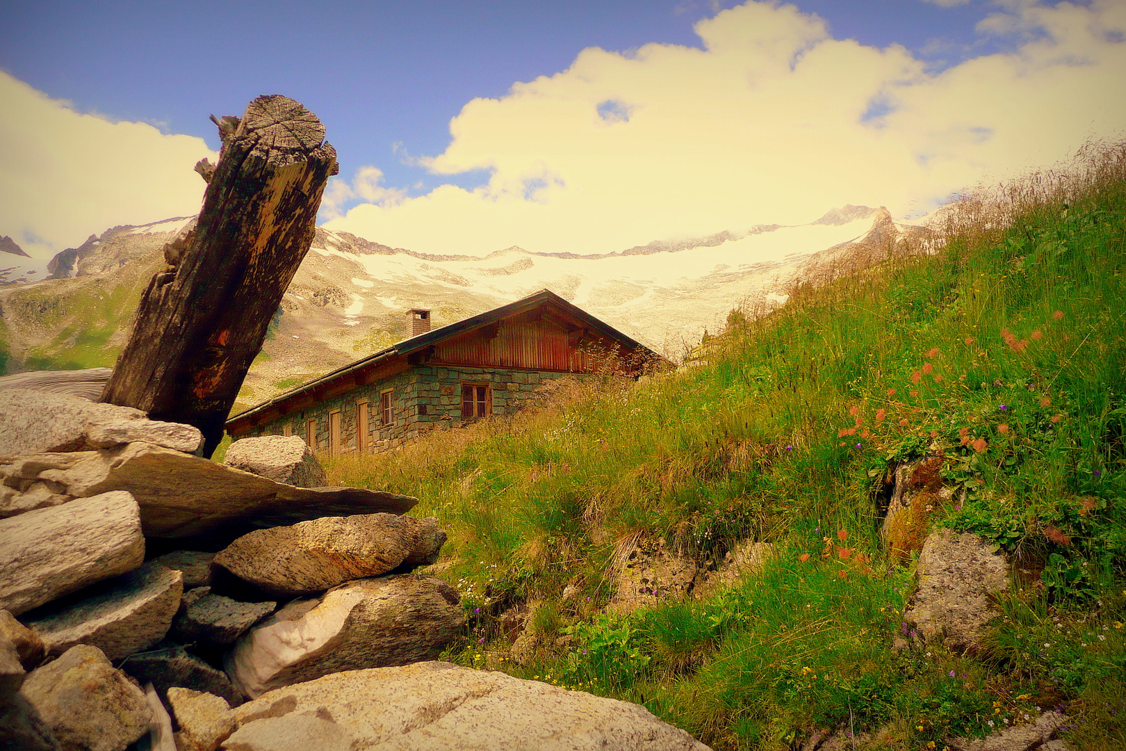 Almhütte am Neves-Stausee, Zillertaler Alpen