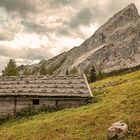 Almhütte und Watzmann