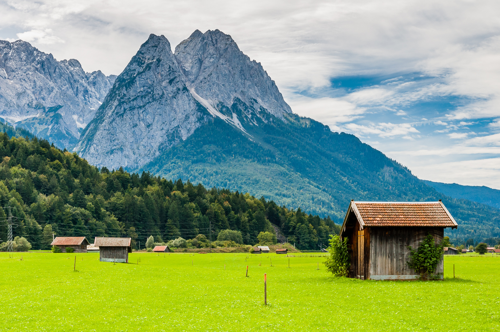 Almhütte vorm Waxenstein