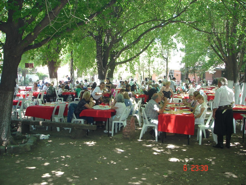 almuerzo en verano, El Rodeo de Moreno Argentina