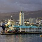 Aloha-Turm, Hafenausfahrt, Honolulu