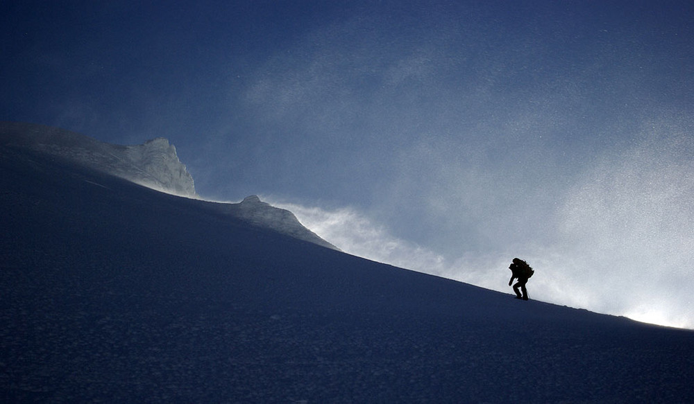 ...alone against wind...