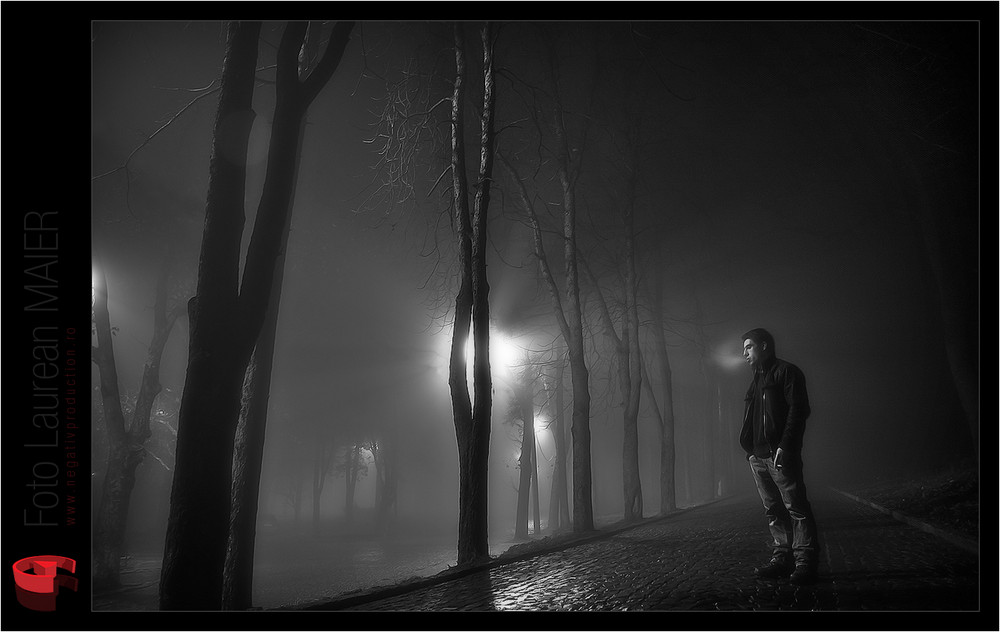 Alone in the Dark photo image people images at photo Alone in the Dark photo image people images at photo