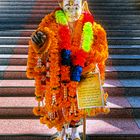 Along steps to Bodh Gaya temple