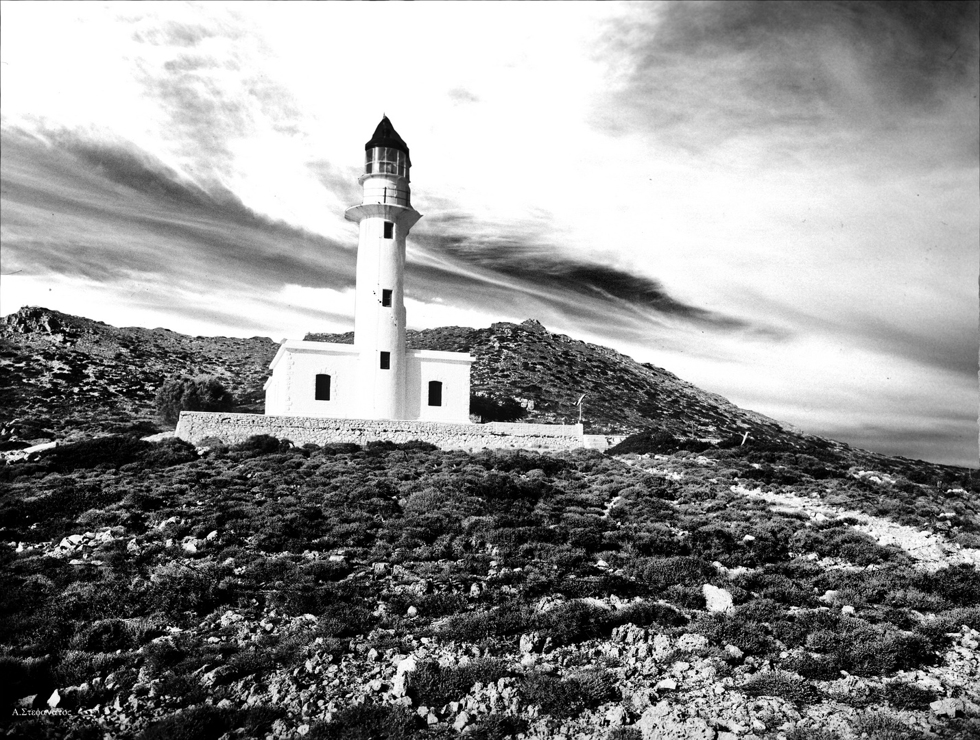 along the cape and lighthouse  2