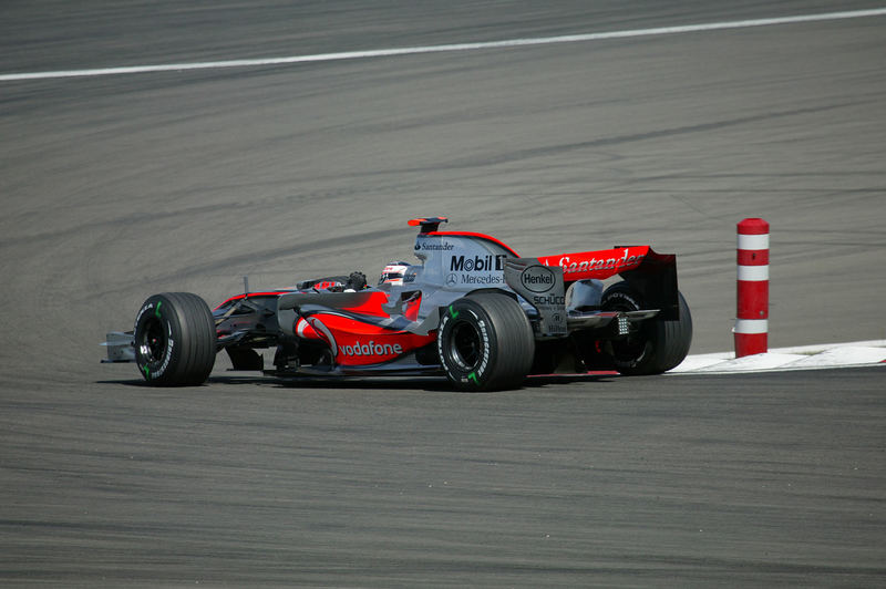 Alonso gewinnt auf dem Nürburgring 2007
