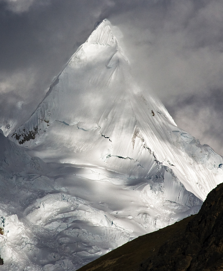 Alpamayo 5947m - Peru