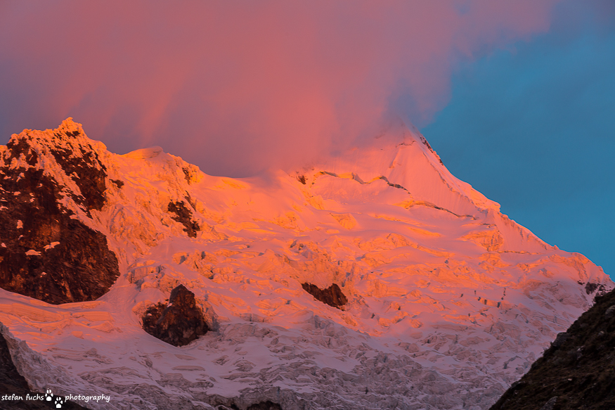 Alpamayo im Abendrot