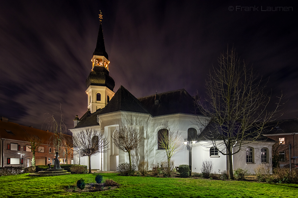 Alpen - ev. Kirche