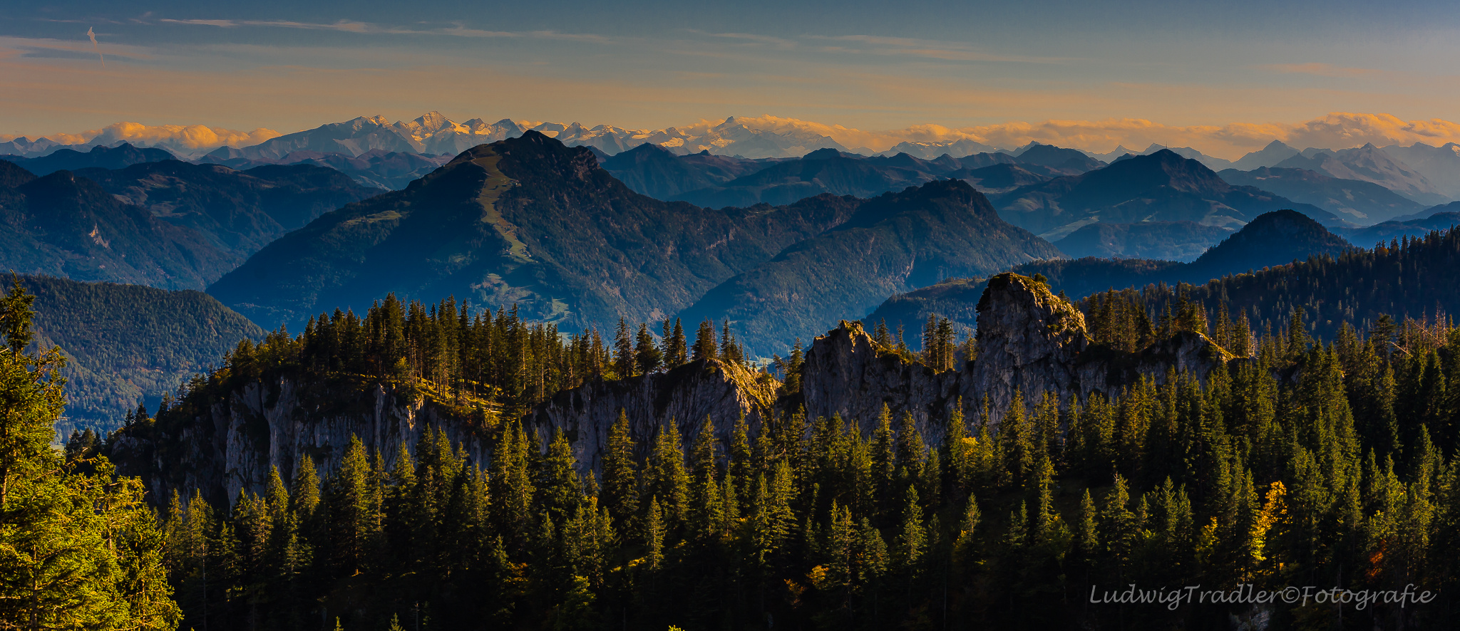 Alpen im Föhn