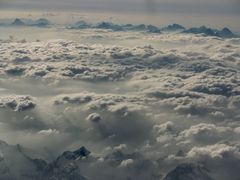 Alpen in den Wolken