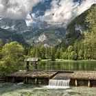 Alpengipfel in Wolken